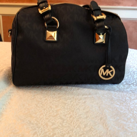 Michael Kors Handbags - Black canvas Michael Kors Bag